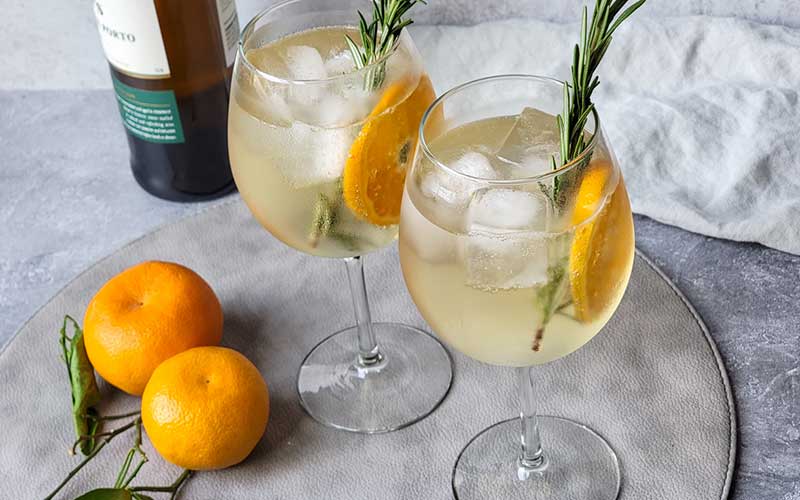 ¿Conoces el nombre del trago que combina cerveza y vino blanco?