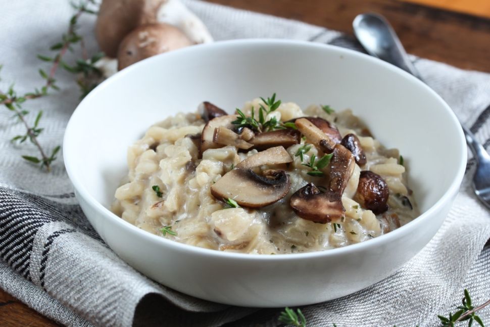 Delicioso risotto de champiñones al vino blanco: una receta irresistible
