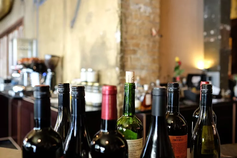 La razón detrás de los envases de 750 ml en botellas de vino
