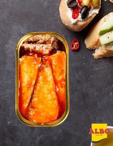 Sardinas a la perfección: deliciosas sardinas cocinadas con vino tinto y tomate