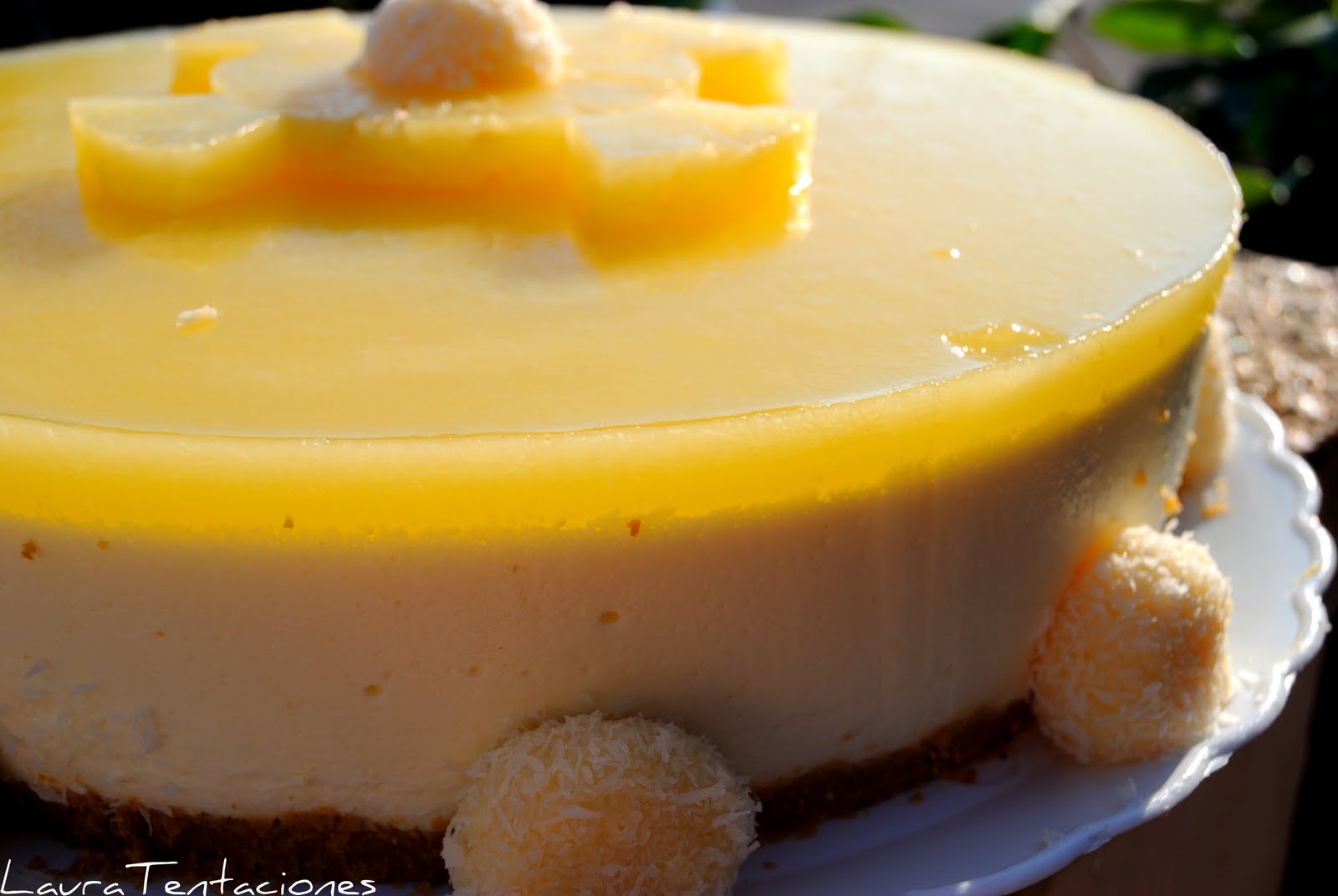 Tarta de piña: Una deliciosa combinación de vino rosado y crema de coco