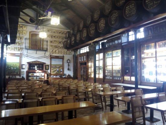 Visita las impresionantes Bodegas Toro Albalá en Córdoba